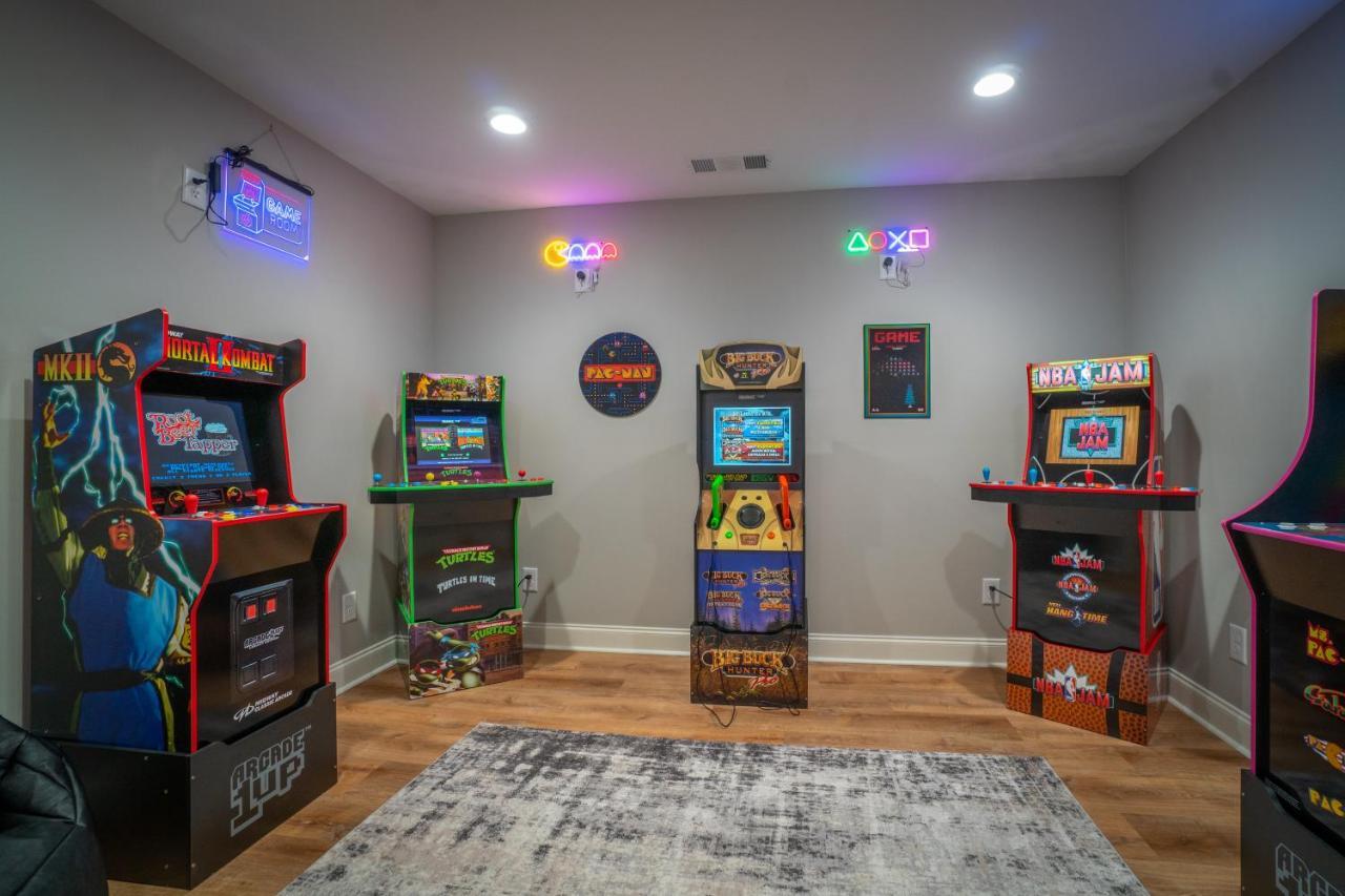 Par-Tee Haus I- Game Room & Hot Tub-Walk To 헬렌 외부 사진